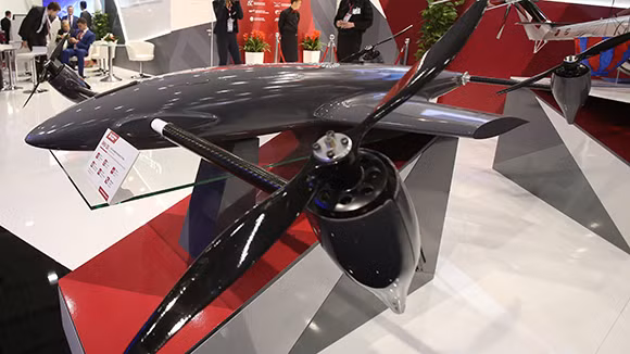 Kinh ngac UAV Hiep si Nga sieu nho, bay xa 1.000km