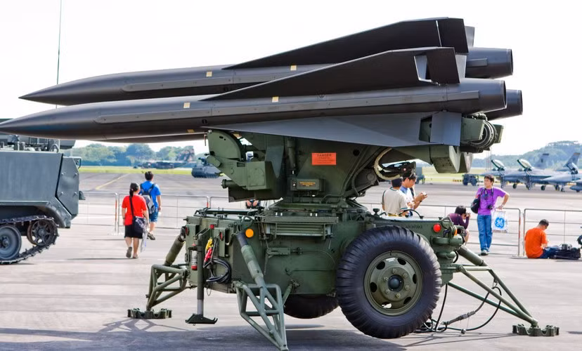 Lần cuối, vào năm 1982, 1 chiếc MiG-25 và có thể thêm 1 chiếc MiG-23 nữa đã bị tổ hợp này bắn hạ trên không phận Lebanon.