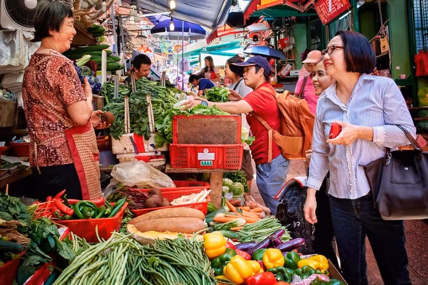 Hàng rau trên phố Graham.