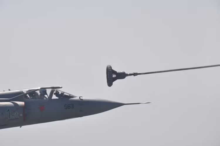 Thành công của JF-17 cho thấy Pakistan đã nâng cao được khả năng hoạt động tầm xa của JF-17, một trong những nỗ lực nhằm mở rộng phạm vi hoạt động của máy bay chiến đấu, giúp Pakistan giảm phụ thuộc vào những chiếc F-16 của Mỹ. Nguồn ảnh: Không quân Pakistan.