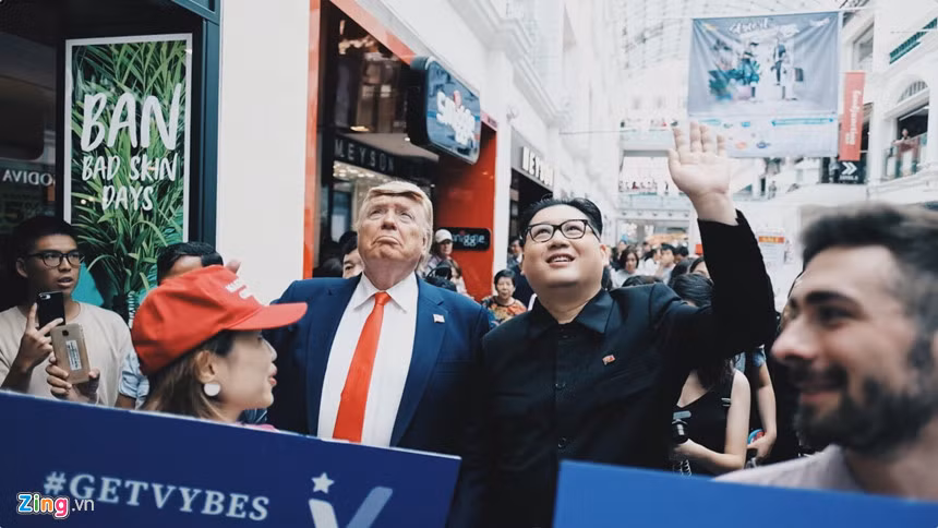 Dù không thể xuất hiện tại những khu vực diễn ra hội nghị thượng đỉnh Mỹ - Triều, "Kim và Trump" giả vẫn có nhiều sự kiện được lên lịch trong thời gian họ ở Singapore.
