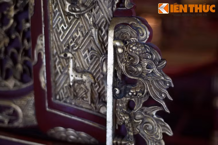 Hình tượng rồng trên trấn phong Hà Thanh Danh Thế.