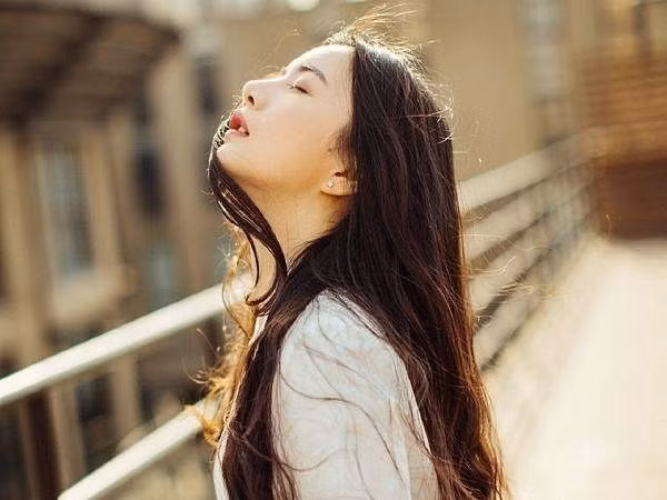 Đàn bà mãi chờ đợi chồng yêu thương là đàn bà khổ Dan ba mai cho doi chong yeu thuong la dan ba kho