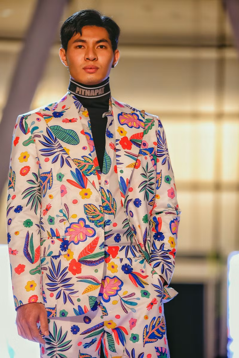 Thi sinh Mister Vietnam trinh dien tai Tuan le Thoi trang Quoc te ASEAN-Hinh-3