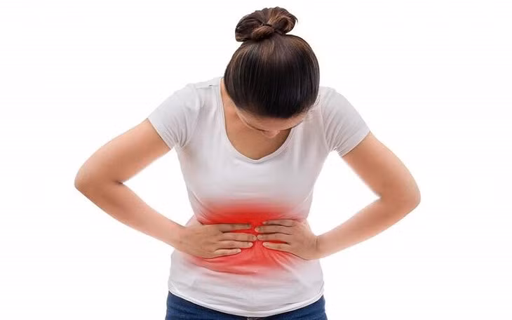 Cô gái 19 tuổi bị thủng ổ loét hành tá tràng nguy hiểm Co gai 19 tuoi bi thung o loet hanh ta trang nguy hiem