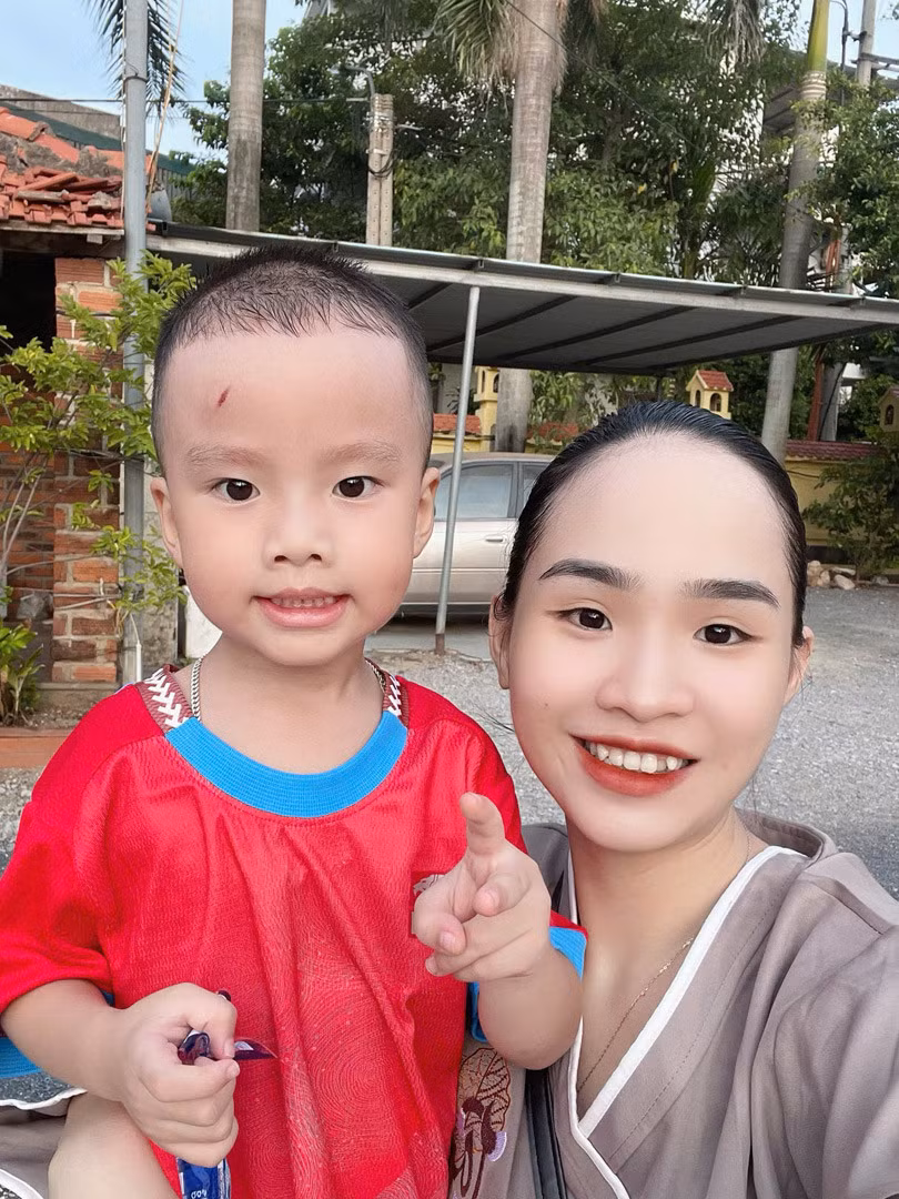 9X Thanh Hoa nuoi chau trai 4 tuoi cua chong, cham soc nhu con-Hinh-2