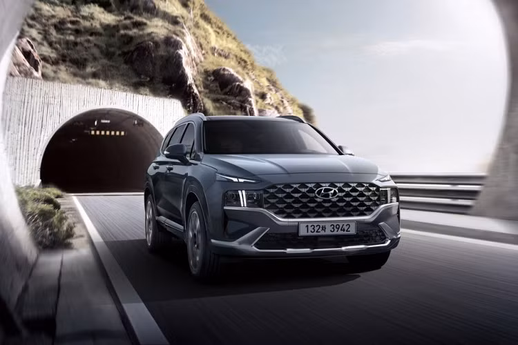 Hyundai SantaFe 2023 tu 554 trieu dong tai Han Quoc, sap ve Viet Nam?