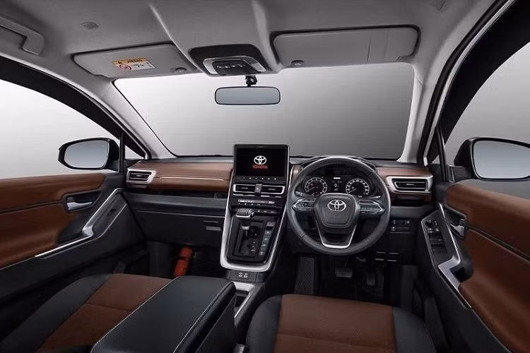 Dai ly da nhan coc cho Toyota Innova 2023, sap ra mat Viet Nam-Hinh-2