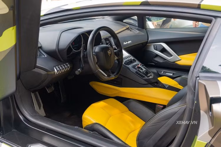 Lamborghini Aventador độ Duke Dynamics, Lamborghini Aventador tại Việt Nam, giá xe Lamborghini Aventador, bodykit Duke Dynamics cho Lamborghini, siêu xe Lamborghini chính hãng, Lamborghini Aventador hàng hiếm, Lamborghini Aventador LP700-4 hàng hiếm, độ siêu xe Lamborghini Aventado, Lamborghini Aventador LP700-4 hàng độc, siêu xe Sài Gòn, siêu xe Việt Nam