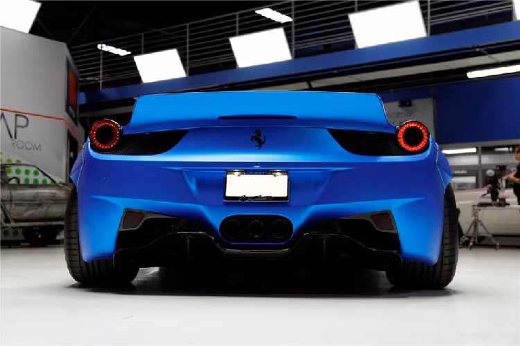 Có thể thấy, để trở thành khách hàng VIP của Ferrari thì không chỉ cần có rất nhiều tiền mà còn phải đáp ứng được các yêu cầu từ hãng.
