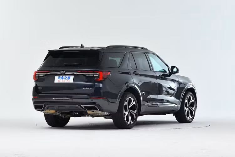 Cuối cùng là hệ thống an toàn chủ động Ford Co-Pilot360 thế hệ mới. Hiện giá xe Ford Explorer 2023 tại thị trường Trung Quốc chưa được công bố. Chỉ biết rằng, xe sẽ chính thức được bày bán ở thị trường này vào ngày 24/8 năm nay.