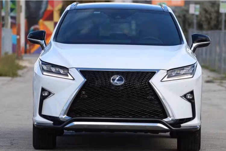 Lexus RX 2023 se bo sung 3 ban dong co hybrid hoan toan moi