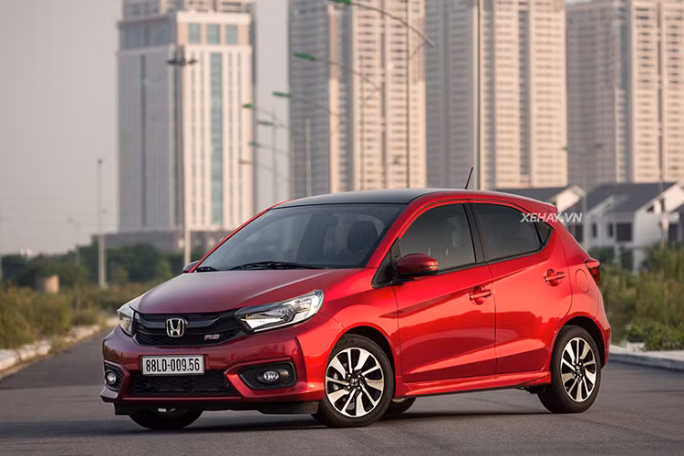 Vào thời điểm đó, hãng Honda không đưa ra bất kỳ thông tin nào về việc có mang mẫu xe hạng A này trở lại thị trường Việt Nam hay không hay có thay thế bằng một mẫu xe nào khác không. Mãi đến nay, đại diện Honda Prospect Motor (Honda Indonesia) - đơn vị lắp ráp, xuất khẩu Honda Brio sang Việt Nam mới công bố thông tin liên quan đến mẫu xe này.