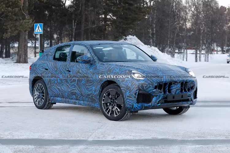 Lo anh noi that SUV Maserati Grecale: 2 man hinh, can so dang nut-Hinh-3
