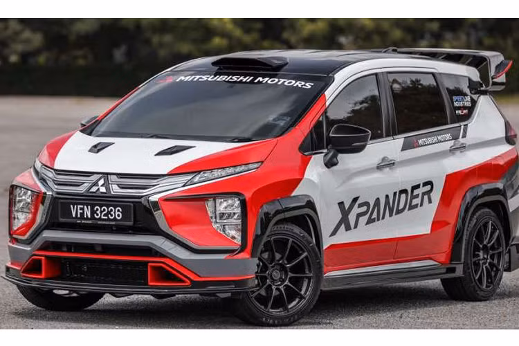 Ngoài sự thay đổi về động cơ, thiết kế của phiên bản MPV Mitsubishi Xpander Motorsport thể thao địa hình cũng được thay đổi nhằm đem đến ngoại hình đậm chất thể thao.