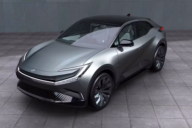 Thông báo của thương hiệu về Toyota bZ Compact SUV hoàn toàn mới không nói cụ thể liệu mẫu xe này có sản xuất có sắp ra mắt hay không, nhưng thiết kế này rất phù hợp với các sản phẩm khác trong dải sản phẩm chạy điện của tập đoàn Toyota.