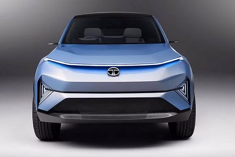 Mẫu concept thú vị này có tên là Tata Curvv chạy điện mới, đóng vai trò cái nhìn trước cho ngôn ngữ thiết kế trong tương lai của thương hiệu xe Ấn Độ và sẽ biến thành một mẫu xe sản xuất trong vòng hai năm tới.
