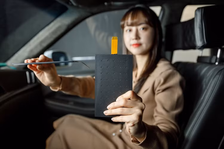 LG TASS - giai phap “loa vo hinh” doc dao cho xe hoi