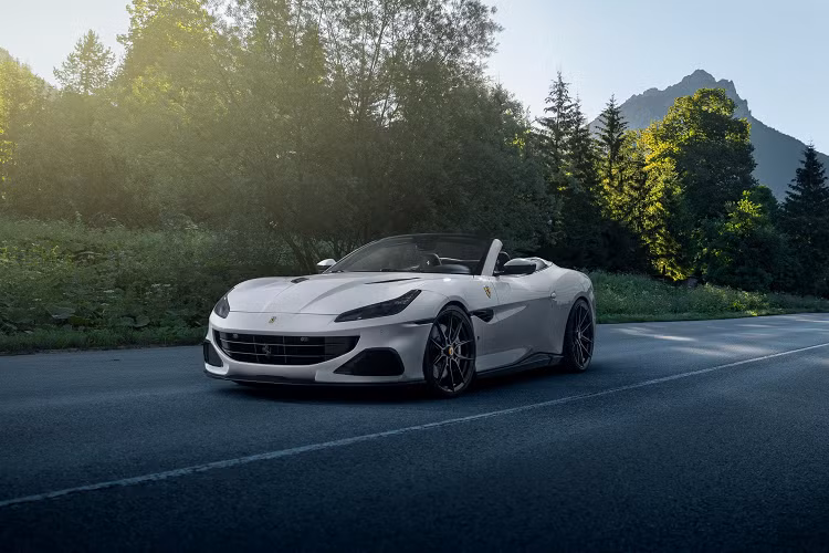 Mức công suất này chênh lệch không quá nhiều so với sức mạnh nguyên bản của siêu xe Ferrari Portofino M, tuy nhiên điều này cũng đủ để đem tới cảm giác phấn khích hơn cho người lái xe.