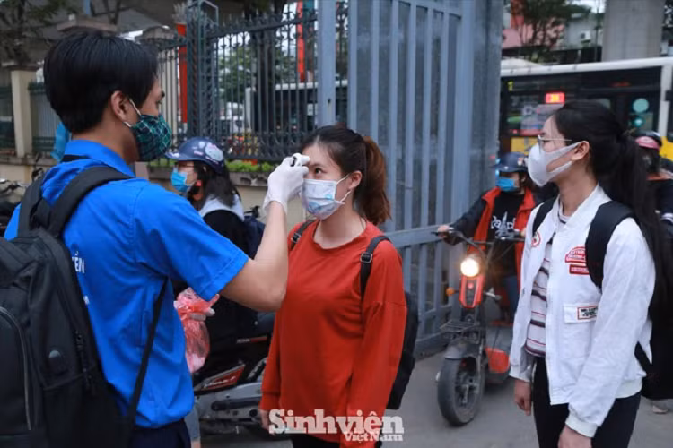 Nhieu truong dai hoc mo cua tu ngay 14/2