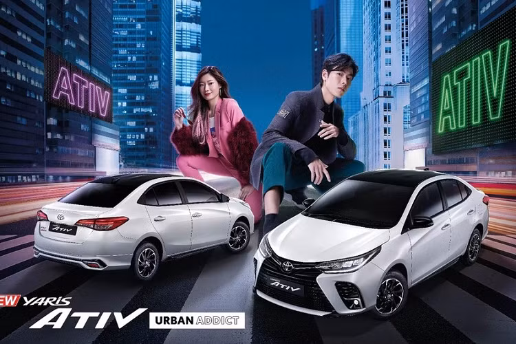 Vào hồi tháng 9 năm ngoái, hãng Toyota đã chính thức giới thiệu phiên bản mới của dòng sedan giá rẻ Yaris Ativ tại thị trường Thái Lan. Yaris Ativ về cơ bản chính là Toyota Vios 2022 mới ở những thị trường Đông Nam Á khác như Việt Nam, Malaysia, Philippines hay Lào.