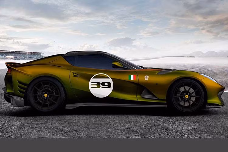 Vì màu sắc các phiên bản Ferrari Verde Volterra đặc biệt chỉ được công bố thông qua những hình ảnh render, chính vì thế màu sắc thực tế có thể sẽ trông khác biệt đôi chút.