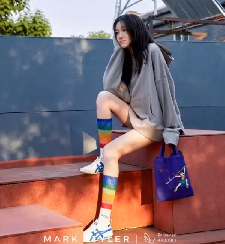 Con gai Vuong Phi ngay cang sexy, co chi tiet y het me-Hinh-7