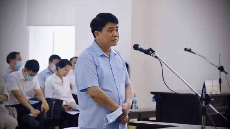 Giam hinh phat tu, mo rong phat tien