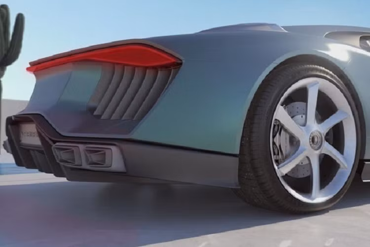 Hispano Suiza Maguari HS1 GTC đã được giới thiệu lần đầu dưới dạng xe concept trong năm 2019, theo sau một chiếc xe concept từ năm 2010. Công ty ban đầu có kế hoạch hé lộ phiên bản sản xuất cuối cùng trong tháng 6 năm 2020 tại Viện bảo tàng Petersen ở Los Angeles, nhưng kế hoạch đó đã bị hủy bỏ vì đại dịch. Mặc cho những khó khăn, công ty Thụy Sĩ đã tiếp tục phát triển mặt kỹ thuật của siêu xe cùng với chuẩn bị cho khâu sản xuất.