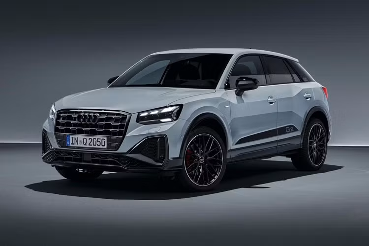 Audi Q2 se bi “khai tu”, nhuong san cho Mercedes GLA va BMW X1