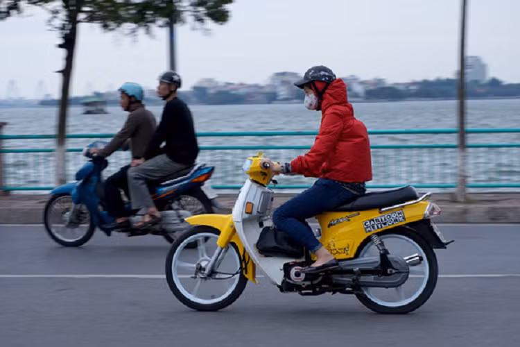 Du bao thoi tiet 4/1: Mien Bac mua nho vai noi, troi tiep tuc ret