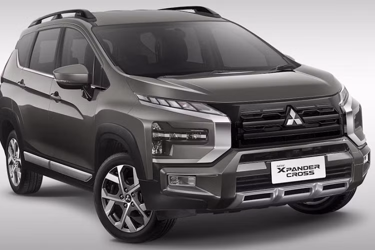 Trong triển lãm Ô tô Quốc tế Gaikindo Indonesia (GIIAS) 2022, hãng xe Nhật Bản đã chính thức vén màn phiên bản nâng cấp của dòng MPV lai SUV Mitsubishi Xpander Cross 2023 mới. Ở lần nâng cấp này, xe được bổ sung thiết kế mới giống Xpander 2022 và thêm một số trang bị hứa hẹn sẽ gây khó dễ cho những đối thủ cùng phân khúc.