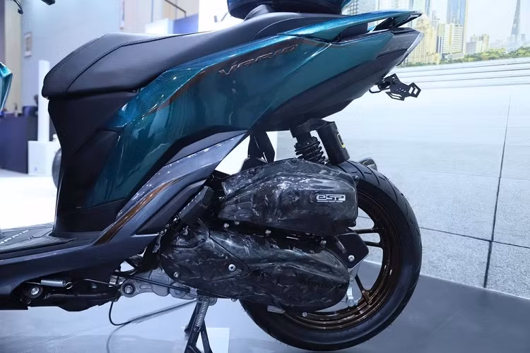 Đáng tiếc là hiện mẫu xe ga này chưa được phân phối chính hãng tại Việt Nam.