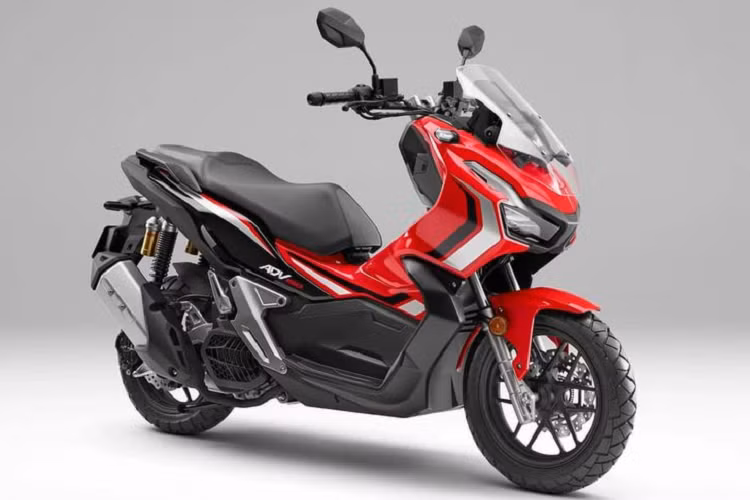 Sau Click 160, Vario 160, PCX 160 và Air Blade 160 đến lượt mẫu xe tay ga địa hình Honda ADV được trang bị động cơ 160 phân khối. Honda vừa hé lộ một vài thông tin đầu tiên về ADV 160 2022 sắp ra mắt.