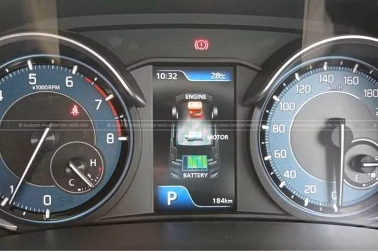 Điểm nhấn đáng chú ý nhất của Suzuki Ertiga Hybrid 2023 nằm bên dưới hệ truyền động mild hybrid mới, bao gồm máy xăng 4 xi-lanh thẳng hàng, dung tích 1.5L, sản sinh công suất tối đa 105 mã lực và mô-men xoắn cực đại 138 Nm.