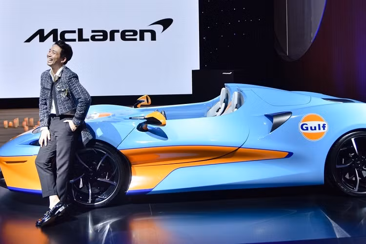 Nói về những tin đồn mình đặt mua siêu phẩm không mui, không cửa kính là McLaren Elva, mới đây, tay chơi xe 8X đã xác nhận có chuyện đó nhưng không chia sẻ nhiều về việc thời gian bàn giao, giá bán chính thức của mẫu xe này.
