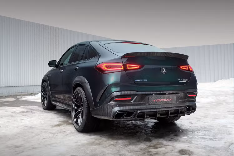 Trên phiên bản này, TopCar Design đem tới khoảng 6 mẫu mâm khác nhau cùng các kiểu hoàn thiện khác nhau cho bản độ dựa trên GLE, mức giá dao động ở mức 6.700 Euro cho tới 12.130 Euro. Mỗi mẫu mâm đều sẽ đem lại cho mẫu xe SUV Coupe này một phong cách riêng. 
