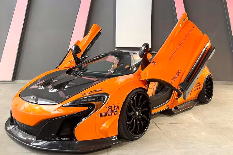 Dai gia Binh Phuoc tau McLaren 650S Spider Liberty Walk hon 10 ty