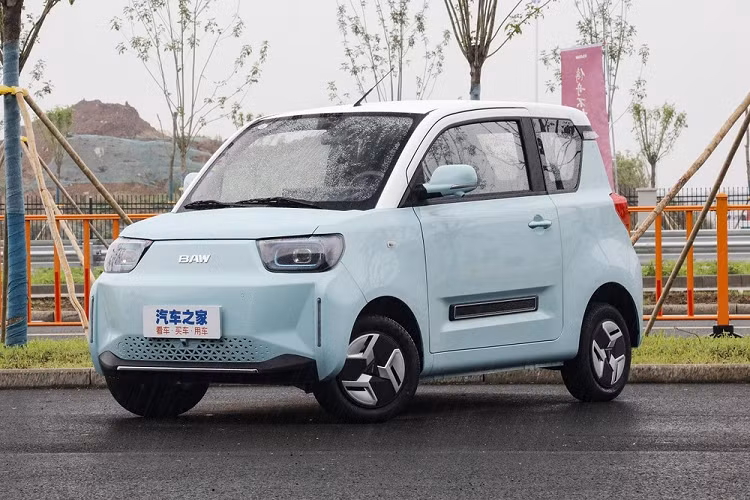 BAW Yuanbao - xe oto dien gia sieu re, chi ngang 2 chiec Honda Vision