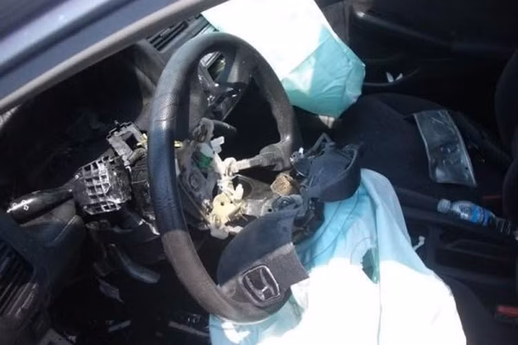 Lai xe Honda Accord tu vong do tui khi Takata do quen loi trieu hoi