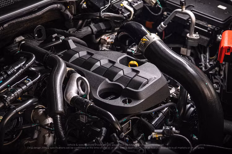 Nếu về Việt Nam trong tương lai gần, Ford Everest 2022 phiên bản 2.0 Bi-Turbo Titanium+ 10AT 4×2 mới hứa hẹn sẽ có giá bán rẻ hơn gần 100 triệu đồng so với phiên bản Everest 2022 2.0 Bi-Turbo Titanium+ 10AT 4×4 mới đang có giá 1,452 tỷ đồng hiện tại.