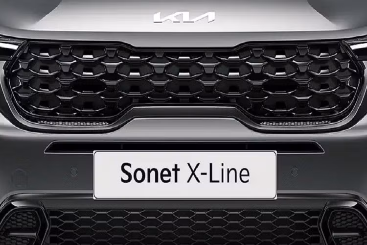 Theo hãng Kia, mẫu xe SUV Kia Sonet X-Line 2023 được phát triển dựa trên bản GTX+ cao cấp nhất của dòng SUV hạng A này. Đồng thời, X-Line cũng trở thành bản trang bị đắt nhất của Kia Sonet tại thị trường Ấn Độ.