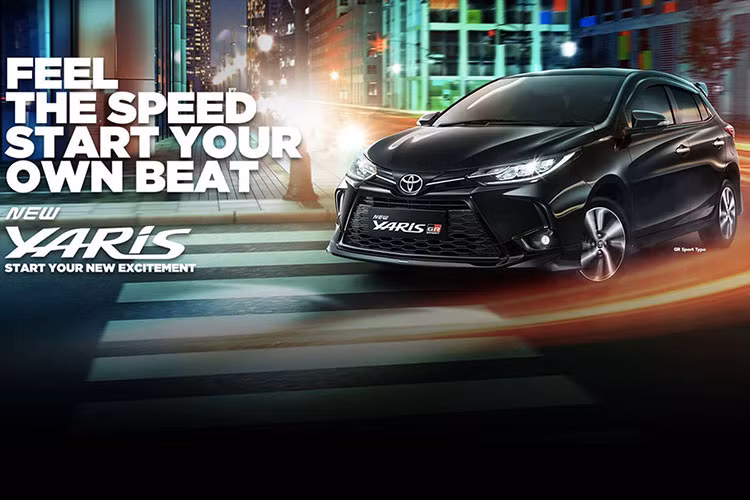 Toyota Yaris Cross được định vị giữa phân khúc SUV cỡ A và cỡ B. Tại thị trường Nhật Bản, giá xe Toyota Yaris Cross 2022 dao động từ 1,896 - 2,936 triệu Yên (khoảng 320 - 496 triệu đồng).