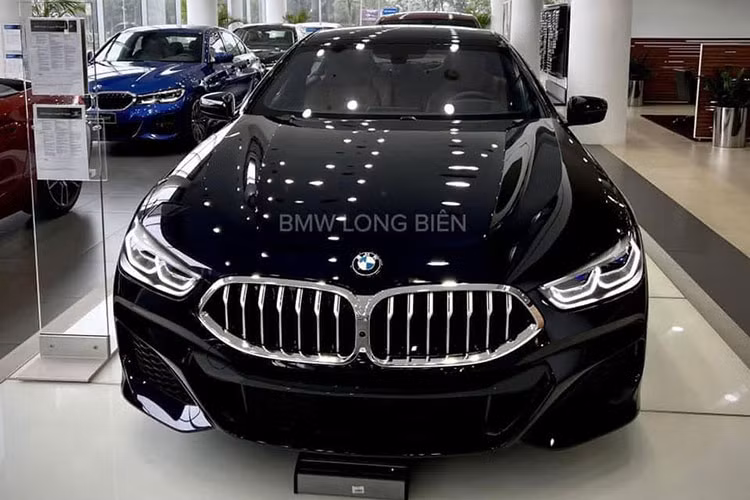 Theo tìm hiểu, mức giá xe BMW 840i Gran Coupe 2022 mới chính hãng dự kiến sẽ có mức bán niêm yết 6,789 tỷ đồng tại Việt Nam.