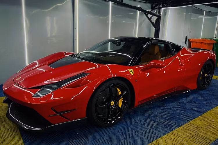 Ferrari 458 Italia Misha Designs cua Tong Dong Khue lo dien sau su co 