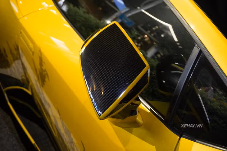 Trước đây, xe được nâng cấp với hệ thống ống xả FI Exhaust (thuộc gói độ Mansory), nhưng sau khi về tay "drifter" hàng đầu Việt Nam thì xe đã chuyển sang dùng ống xả BATEC Exhaust.