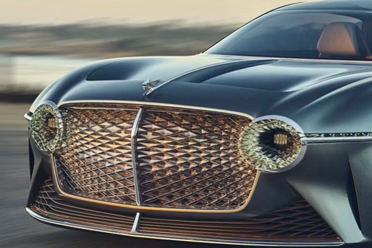 Theo Hallmark, một thuộc tính quan trọng của Bentley EV 2025 mới sẽ là khả năng bứt tốc. Đặc biệt ở các dải tốc độ khác nhau như 48-112 km/h hoặc từ 48-241 km/h.