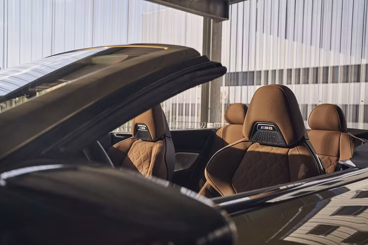 Phiên bản đặc biệt này sẽ dựa trên BMW 850i xDrive Gran Coupe và là sự hợp tác mới nhất của BMW với nghệ sĩ Jeff Koons.