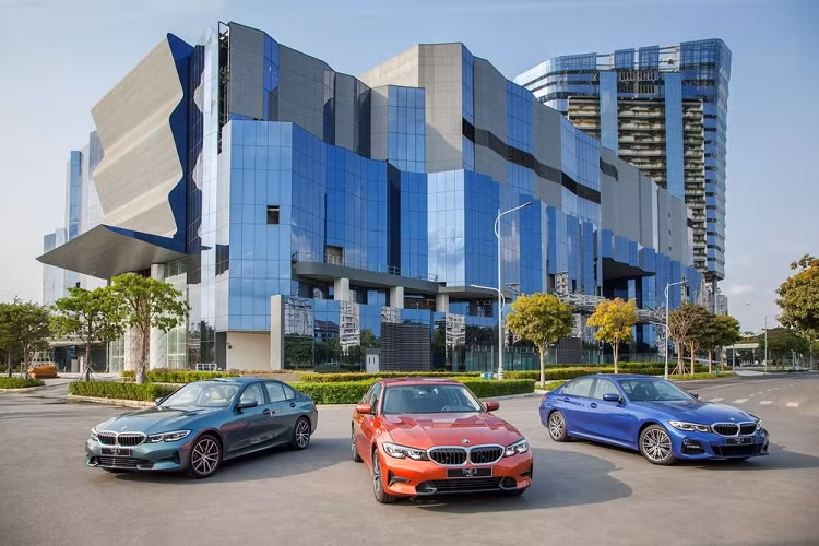 Thông tin THACO sẽ chuyển một số dòng xe BMW lắp ráp tại Việt Nam thay vì nhập khẩu nguyên chiếc từ Châu Âu như hiện tại vốn cũng không phải là chuyện quá bất ngờ. Tuy nhiên điều này chỉ dừng lại ở mức “tin đồn” vì doanh nghiệp Việt cũng tương đối kín tiếng.