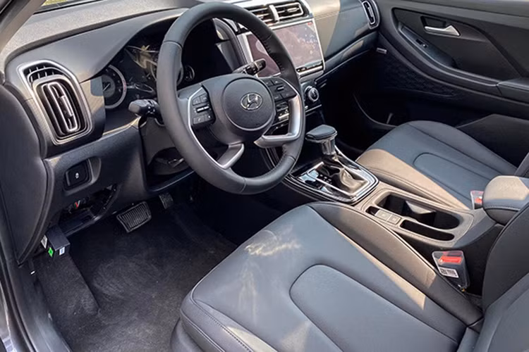 Hyundai Creta 2022 kem “lac” 30 trieu dong, mua dung gia cho 2 thang-Hinh-2